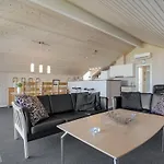 Saila - 500m To The Fjord By Interhome *