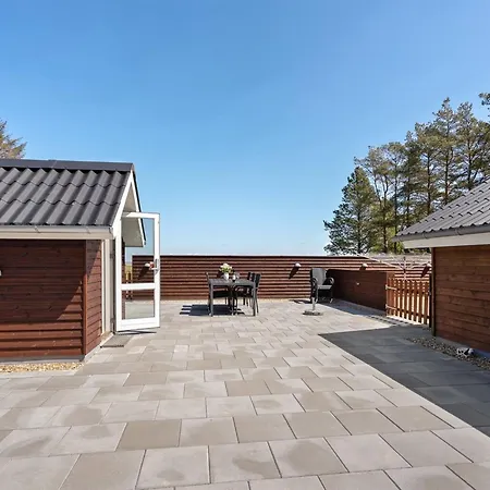 Saila - 500m To The Fjord By Interhome *