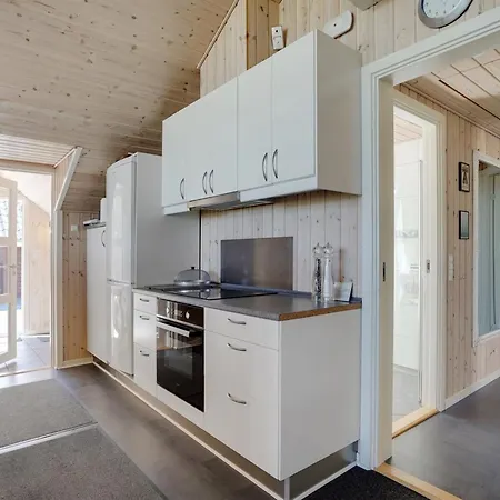 Saila - 500m To The Fjord By Interhome Feriehus *