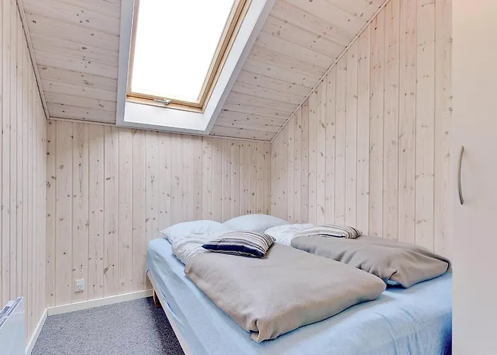 Saila - 500m To The Fjord By Interhome *